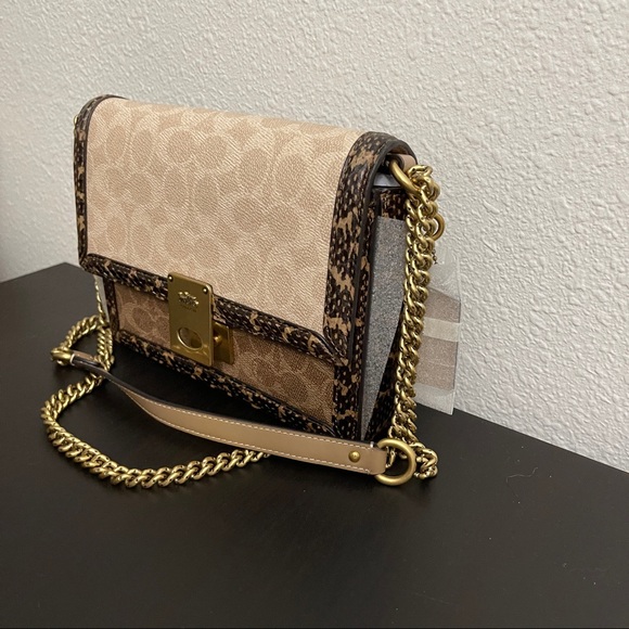 Coach
Hutton Coated Canvas Signature Block & Snake Shoulder Bag - Picture 4 of 11